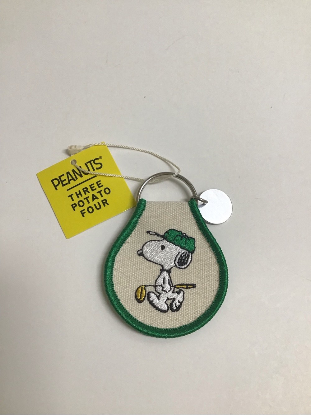 Peanuts Snoopy Golfer Key Ring Embroidered Patch Style Three Potato Four NEW - Picture 8 of 10